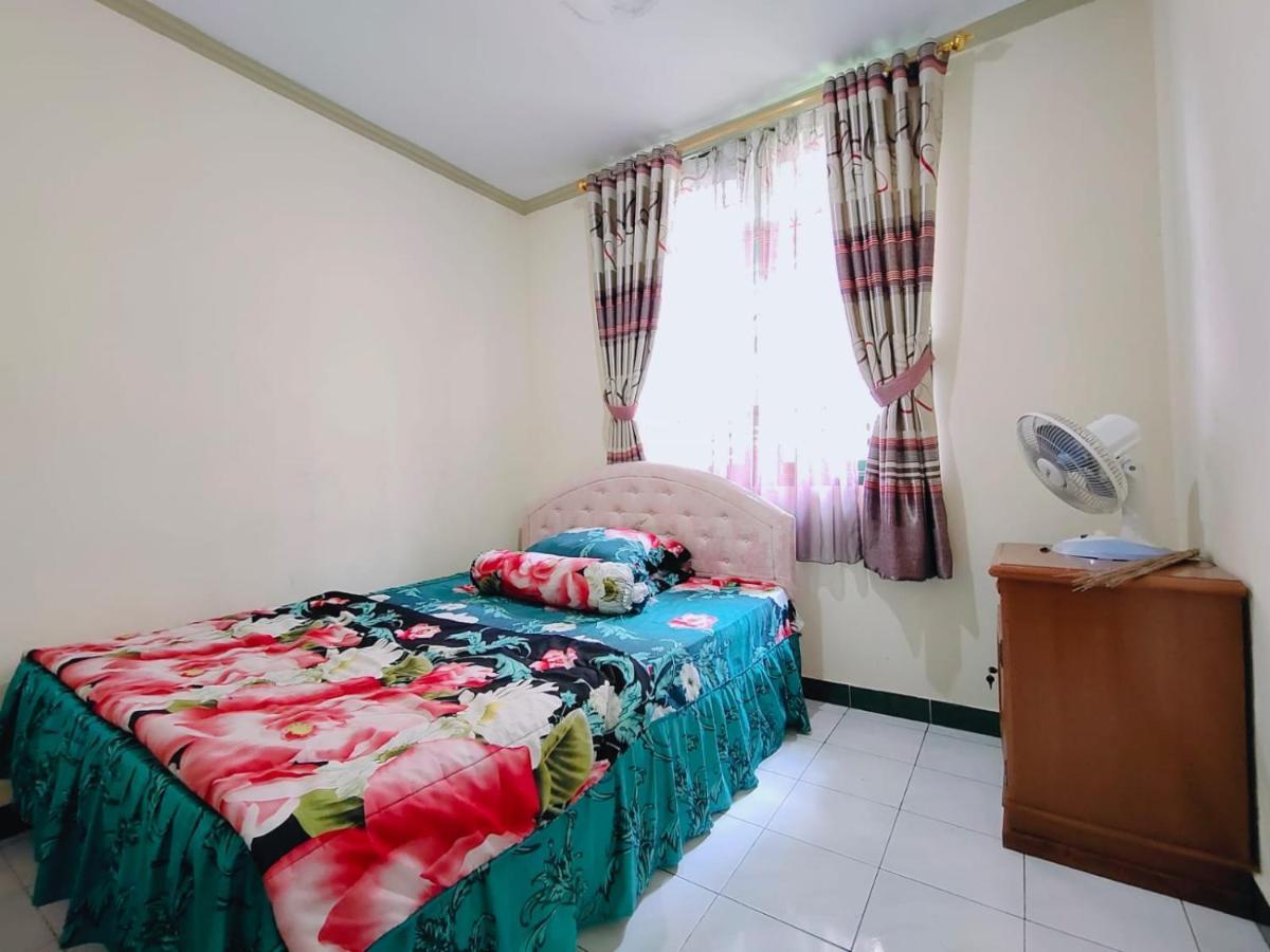 Villa Semesta Cikundul Kültér fotó